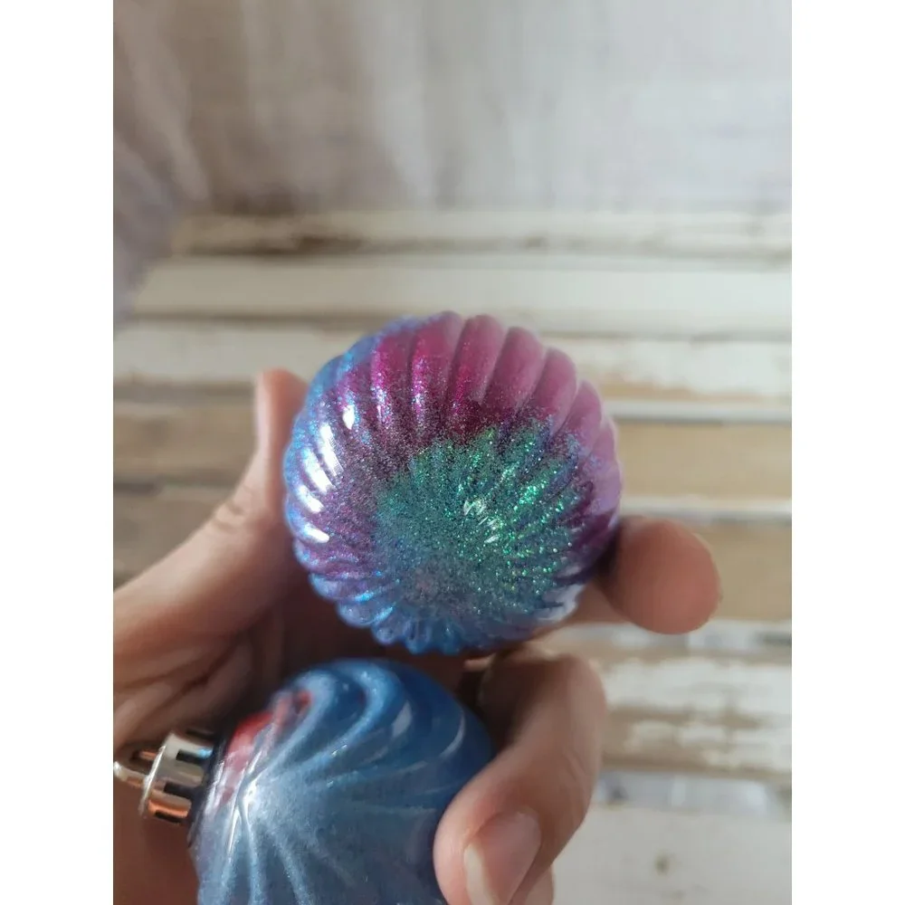Tie dye Blue sparkle‎ pink plastic ball ornament se